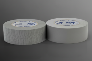 Kunststoffband perforiert 42 mm x 33 m: Perforiertes, atmungsaktives Abdeckband zum diffusionsoffenen Verschließen von Profil-Enden Ihrer.